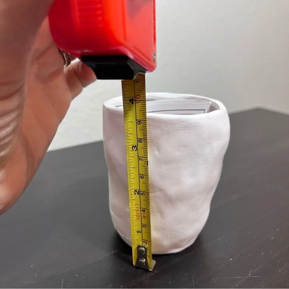 Artistic Baby Modern Face Planter in White and Brown by Michelle Allen - Picture 13 of 13